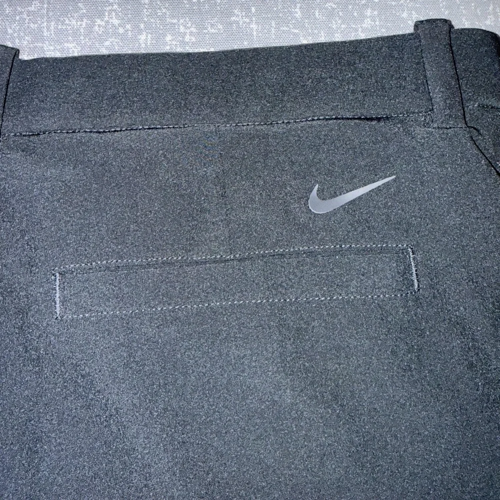 Nike Golf Shorts Mens 40 Black Dri-FIT Stretch 9 Inseam Performance Casual‎